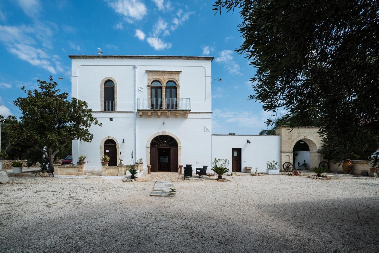 אוסטוני Masseria Borgo Santuri מראה חיצוני תמונה
