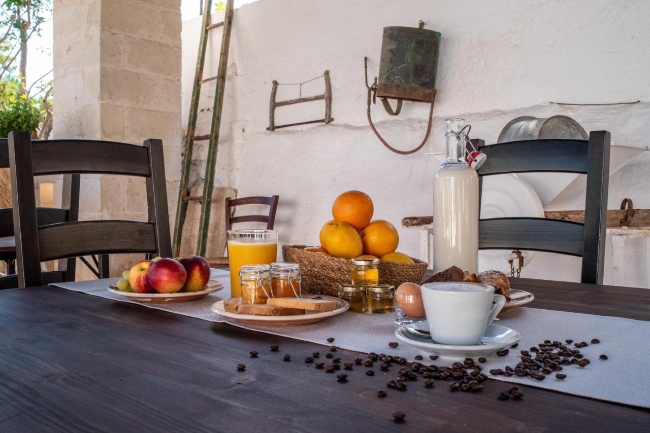אוסטוני Masseria Borgo Santuri מראה חיצוני תמונה