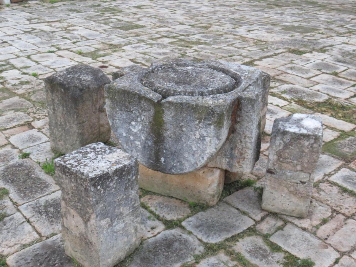 אוסטוני Masseria Borgo Santuri מראה חיצוני תמונה