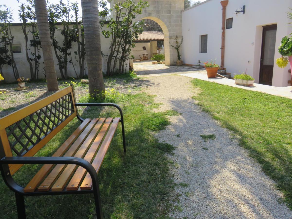 אוסטוני Masseria Borgo Santuri מראה חיצוני תמונה
